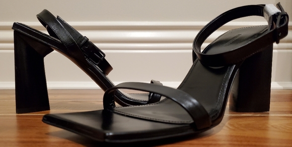 Balenciaga moon ankle strap sandal (37) - Picture 2 of 16